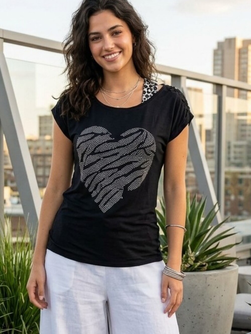 Rhinestone heart Tee shirt